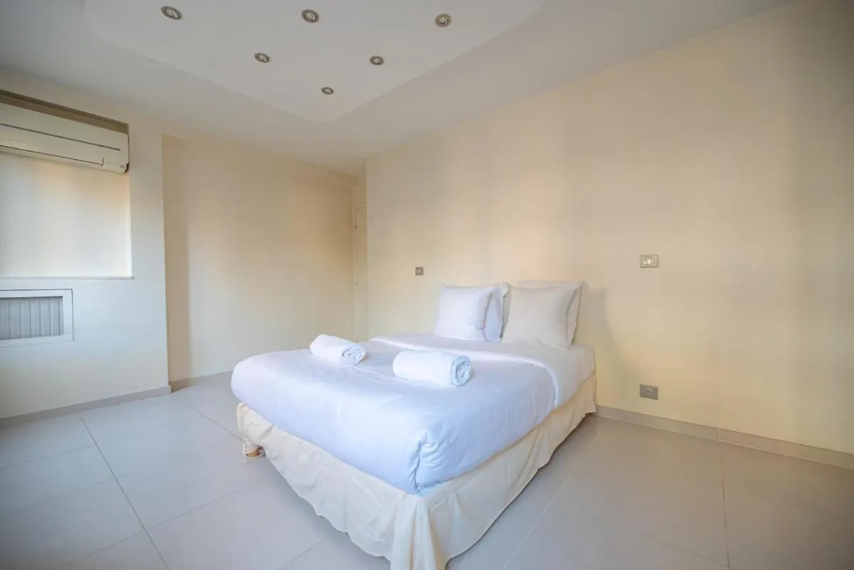 פריז Spacious 3Br Villette Canal Saint Martin דירה
