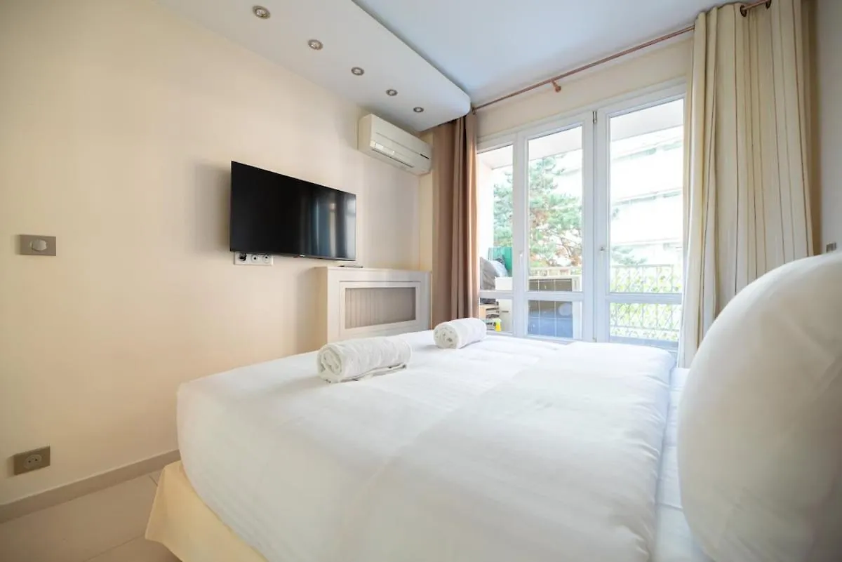 פריז Spacious 3Br Villette Canal Saint Martin